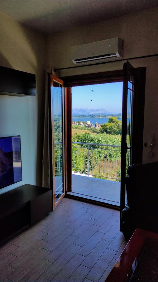 The Elysian At Nicopolis Jacuzzi Apartment Nikopolis Exterior photo