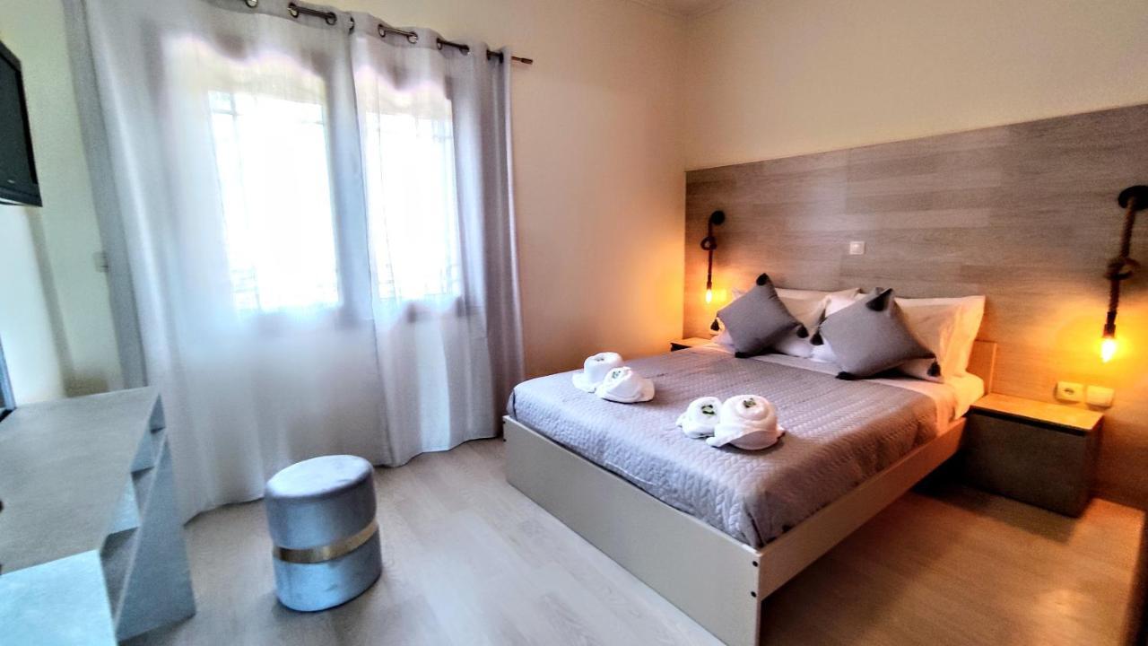 The Elysian At Nicopolis Jacuzzi Apartment Nikopolis Exterior photo
